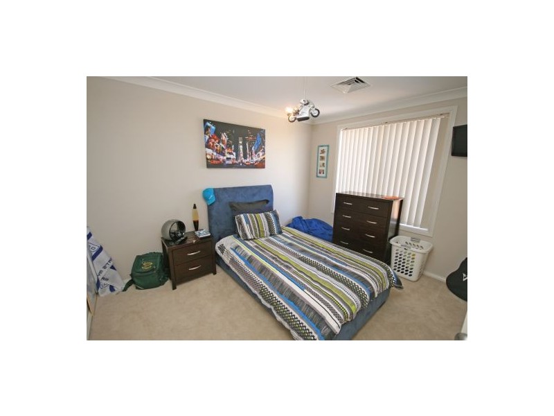 98 Glengarvin Drive, Tamworth NSW 2340