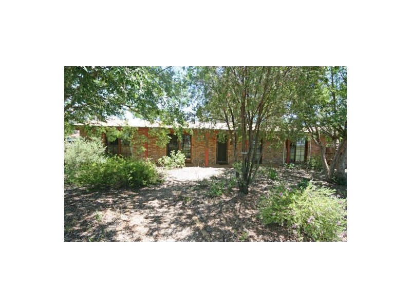 11 Lawson Place, Tamworth NSW 2340