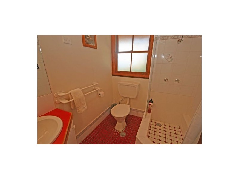 11 Lawson Place, Tamworth NSW 2340