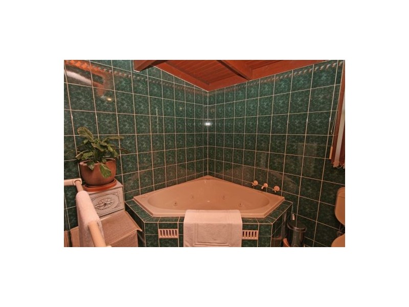 11 Lawson Place, Tamworth NSW 2340