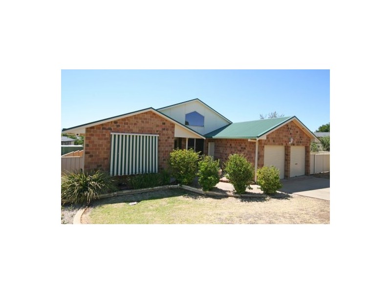 109 Edward Street, Tamworth NSW 2340