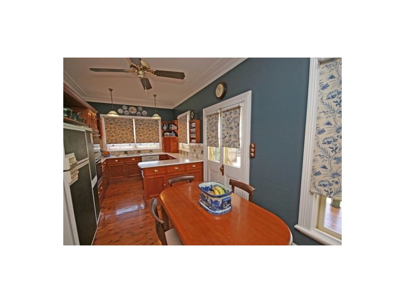 153 Carthage Street, Tamworth NSW 2340