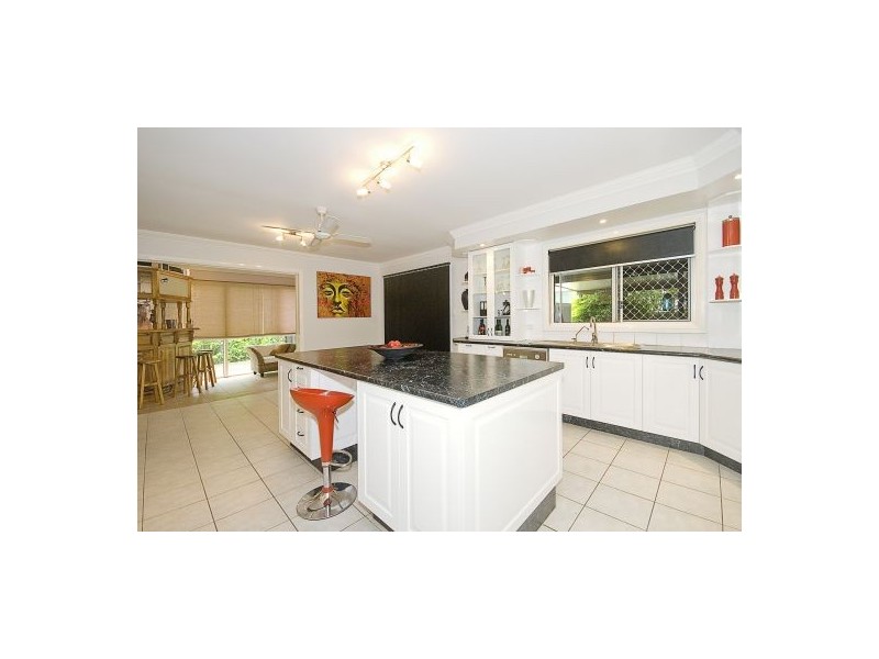 Regents Park QLD 4118