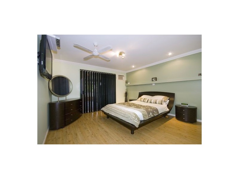 Regents Park QLD 4118