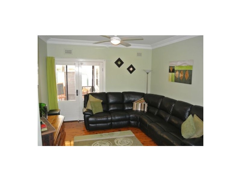 2 Norfolk Road, Cambridge Park NSW 2747