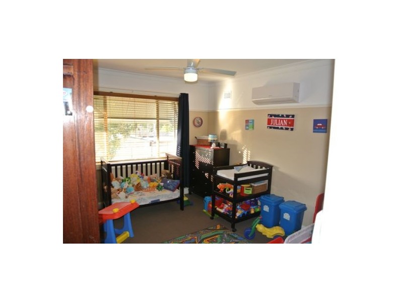 2 Norfolk Road, Cambridge Park NSW 2747