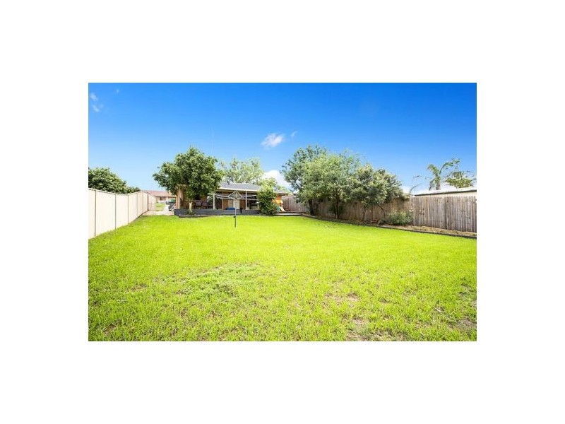 37 Dulhunty Court, Cranebrook NSW 2749