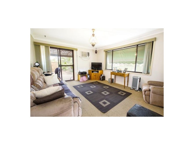 17 Caribou Close, St Clair NSW 2759