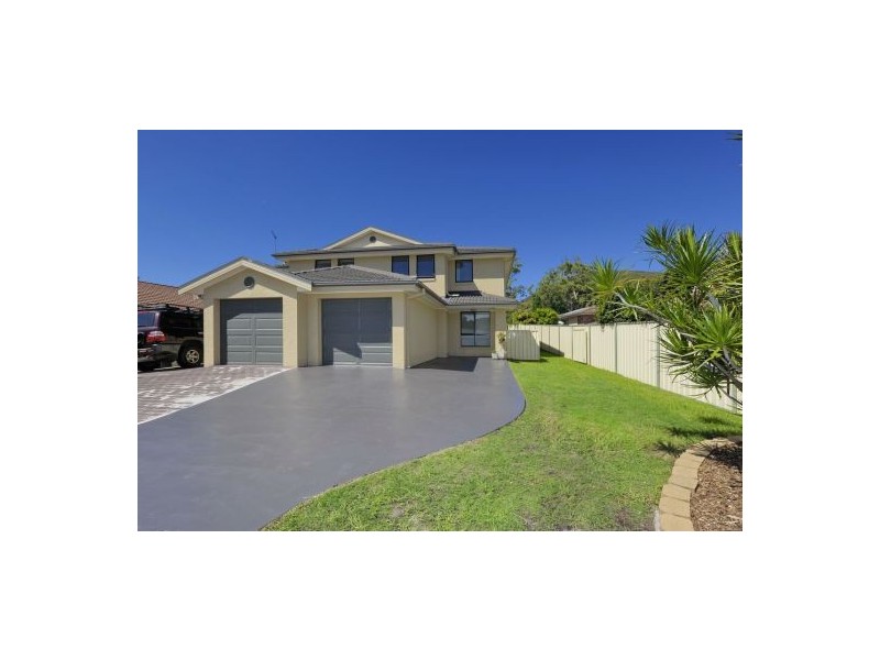 76a Tomaree Road, Shoal Bay NSW 2315