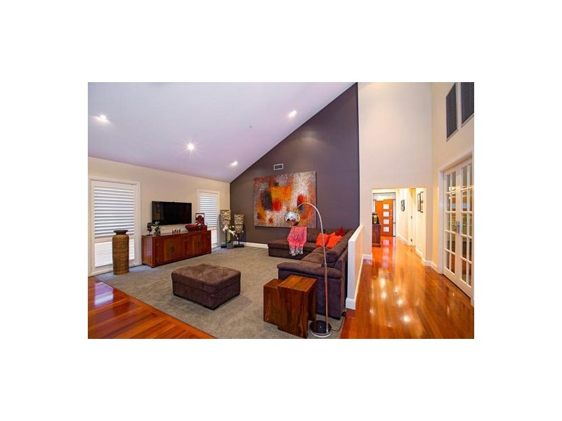 54 Ladbury Avenue, Penrith NSW 2750