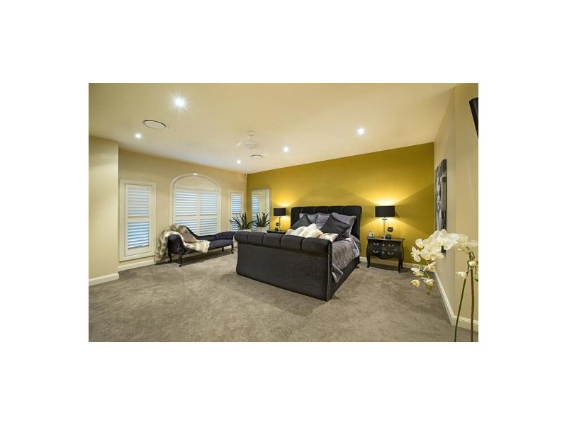 54 Ladbury Avenue, Penrith NSW 2750