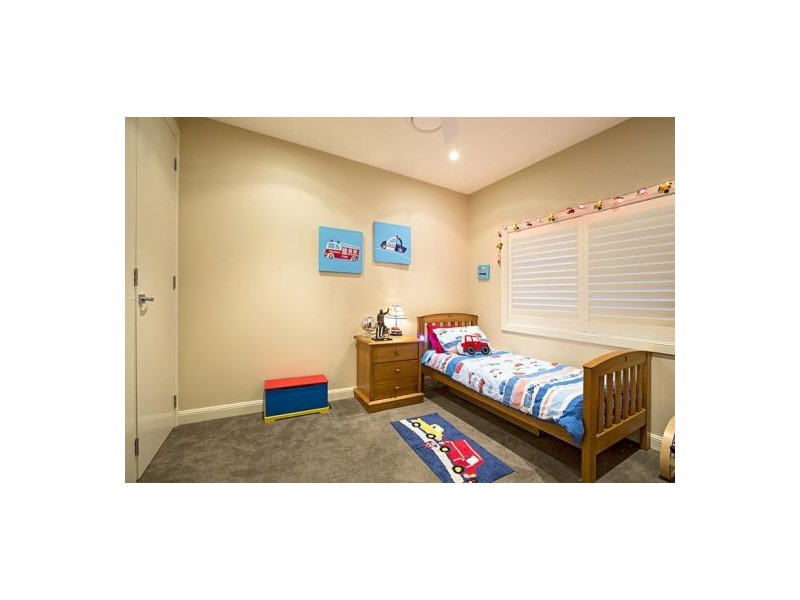 54 Ladbury Avenue, Penrith NSW 2750