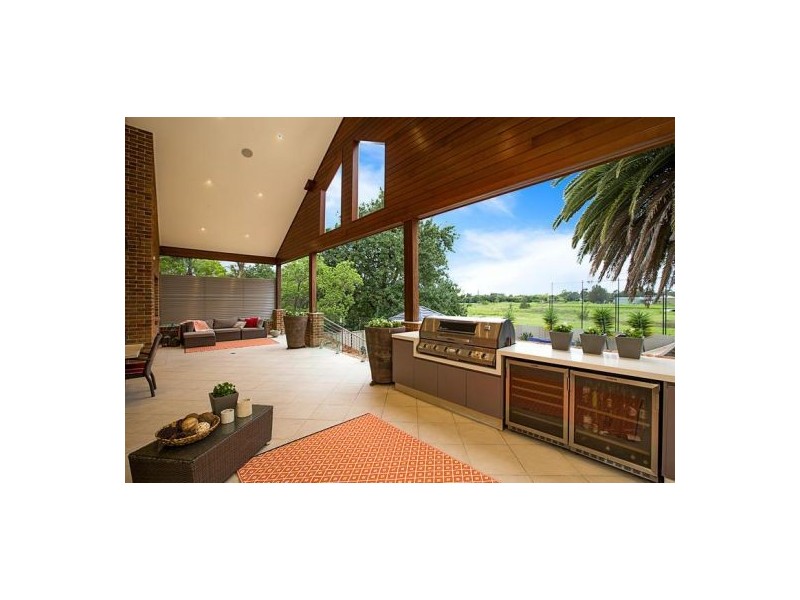 54 Ladbury Avenue, Penrith NSW 2750