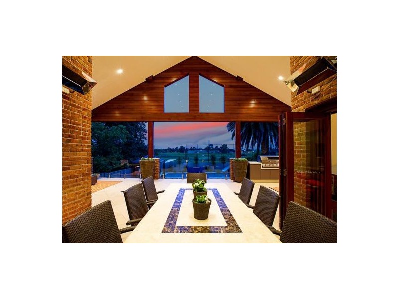 54 Ladbury Avenue, Penrith NSW 2750