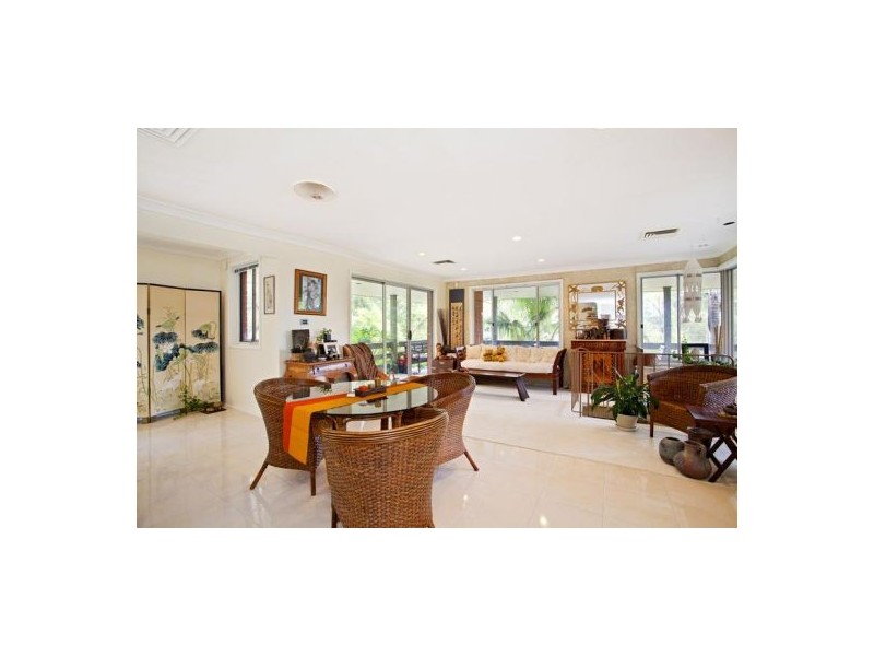 2 Cliffbrook Crescent, Leonay NSW 2750