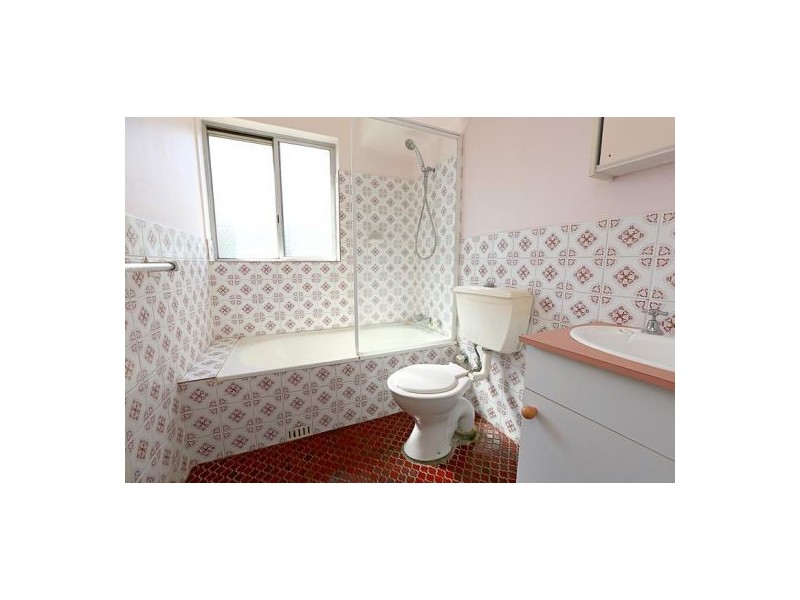 2/37-39 King Street, Penrith NSW 2750