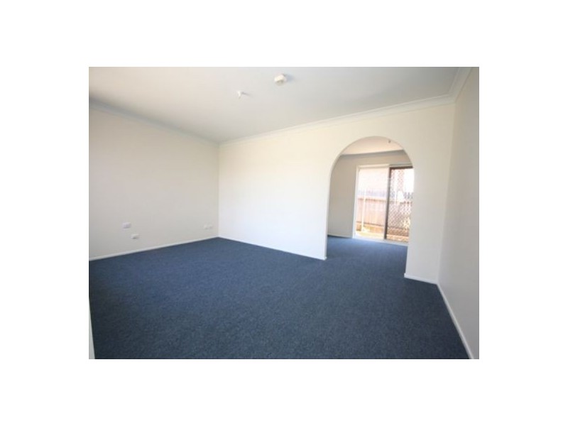 6 Cumberland Place, Colyton NSW 2760