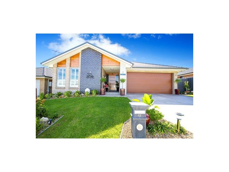 45 Glenmore Ridge Drive, Glenmore Park NSW 2745