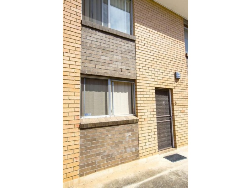 8/1-2 The Crescent, Penrith NSW 2750