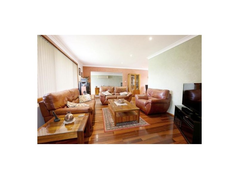 2 Braemar Drive, South Penrith NSW 2750