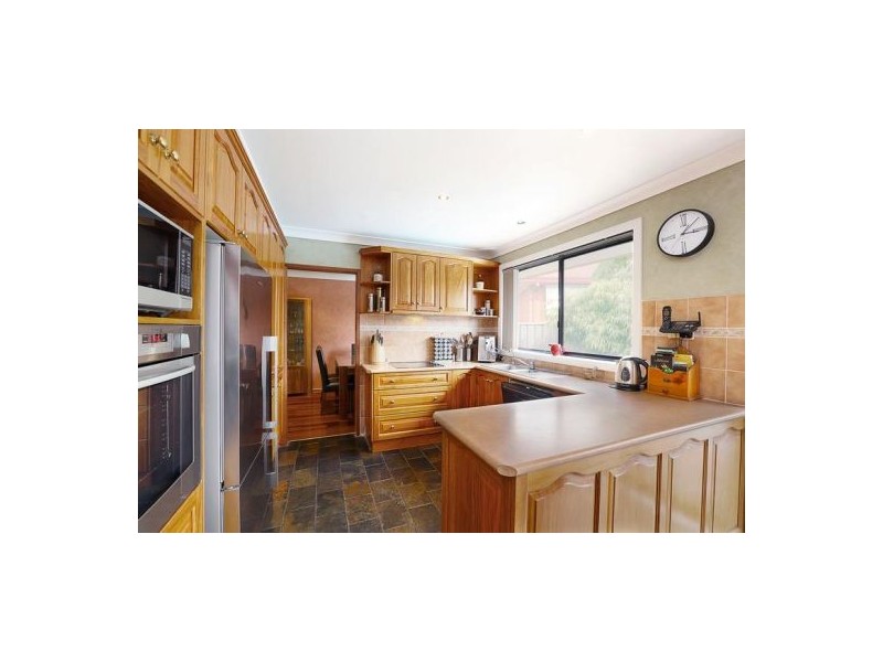 2 Braemar Drive, South Penrith NSW 2750