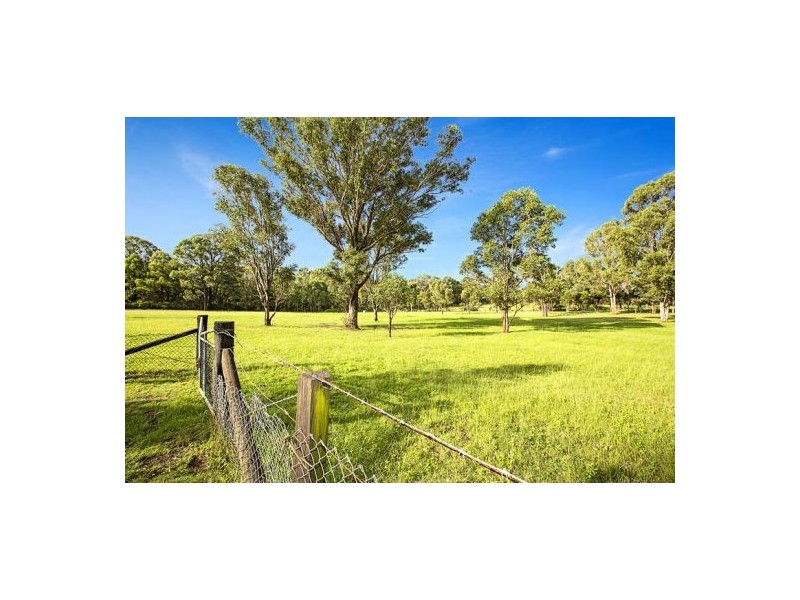 902-916 The Northern Road, Llandilo NSW 2747