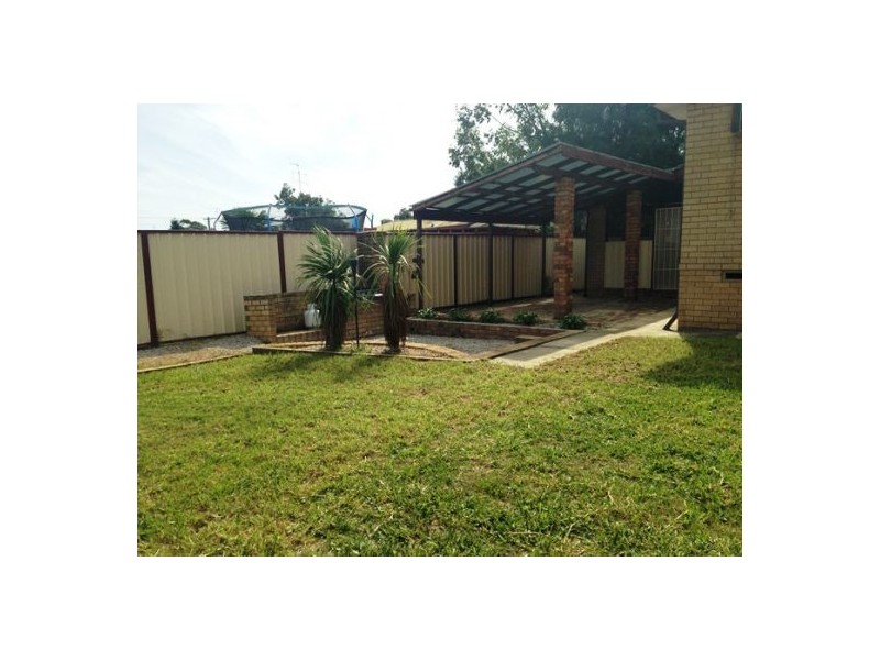 8 Opal Close, South Penrith NSW 2750