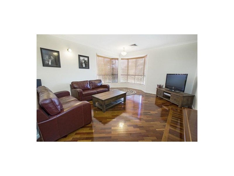 6 Bellereve Place, Leonay NSW 2750