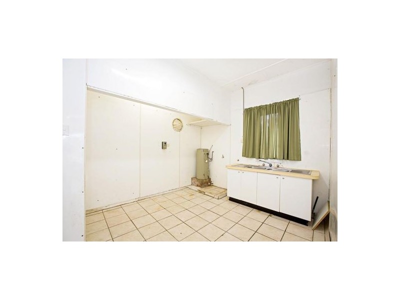 17 Fourteenth Street, Warragamba NSW 2752