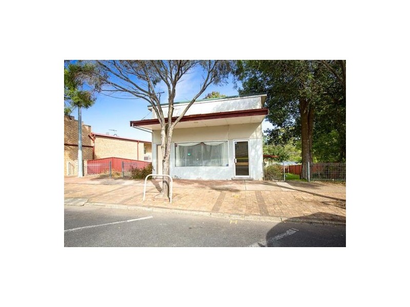 17 Fourteenth Street, Warragamba NSW 2752