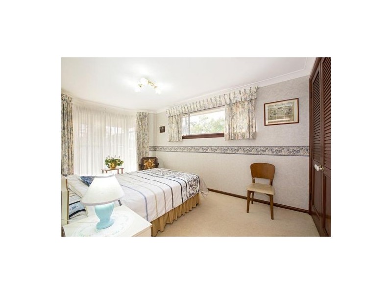 15 Sharwen Place, Blaxland NSW 2774