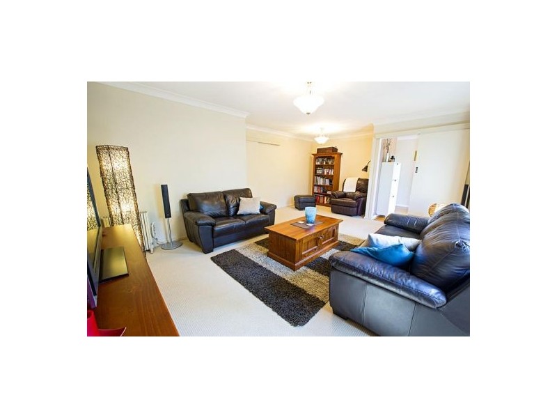 8 Sebastopol Road, Emu Heights NSW 2750