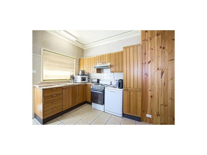 15 Hillcrest Avenue, Penrith NSW 2750