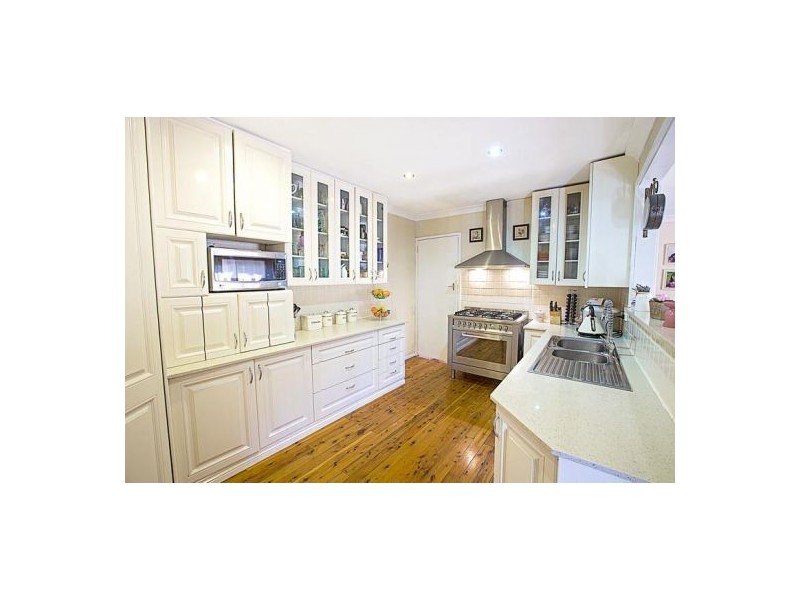 7 Dundee Street, Cambridge Park NSW 2747