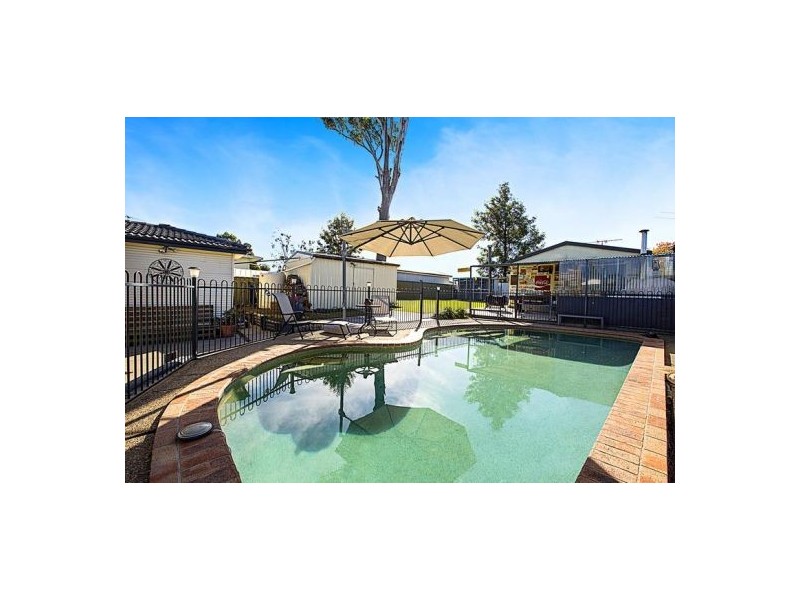 7 Dundee Street, Cambridge Park NSW 2747