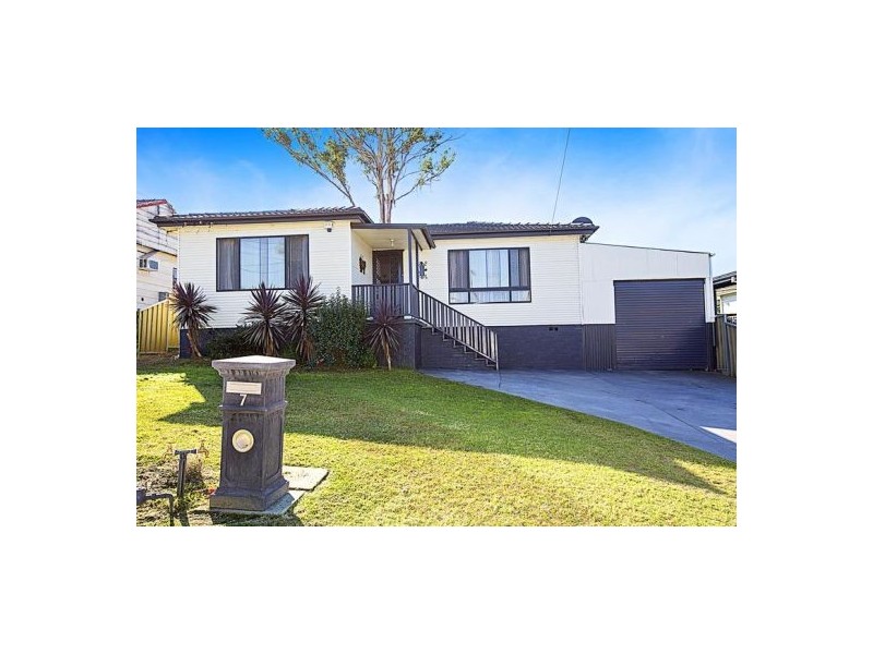 7 Dundee Street, Cambridge Park NSW 2747