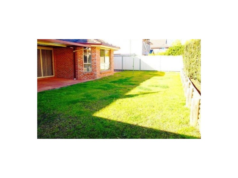 8 Bindee Close, Glenmore Park NSW 2745