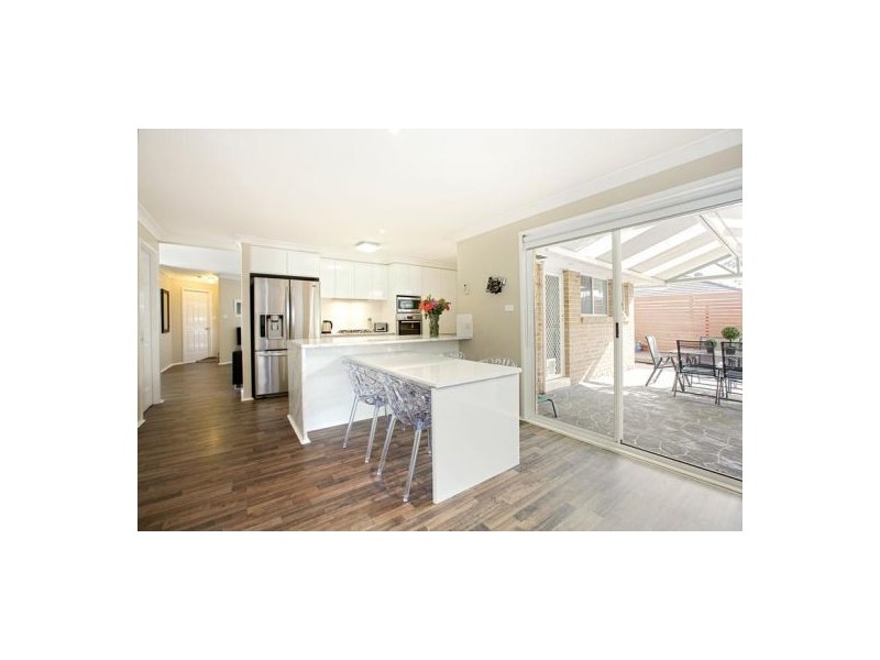 100 Andromeda Drive, Cranebrook NSW 2749