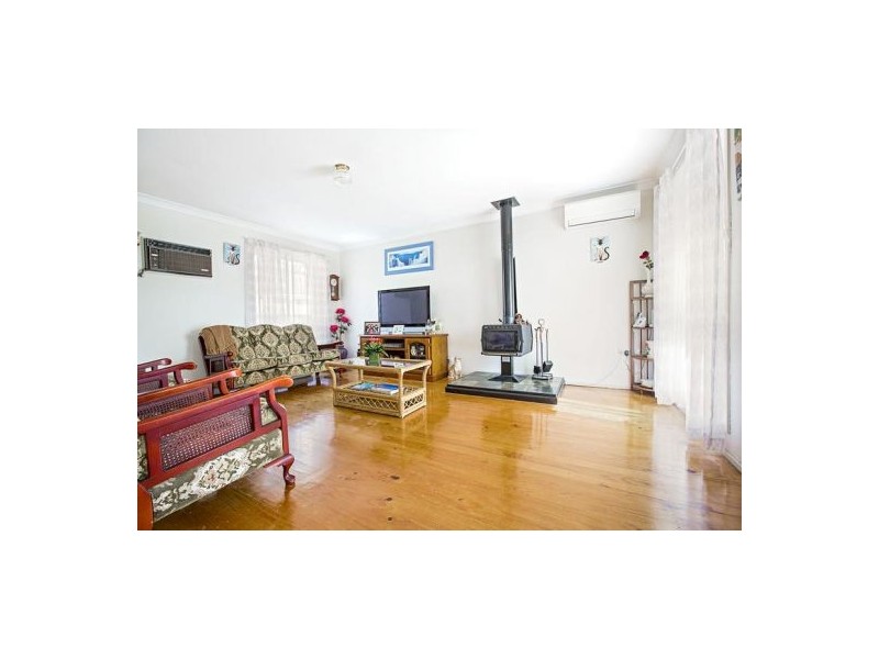 22 Mchenry Road, Cranebrook NSW 2749