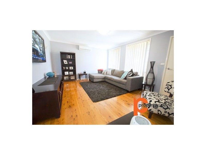 23 Wembley Avenue, Cambridge Park NSW 2747