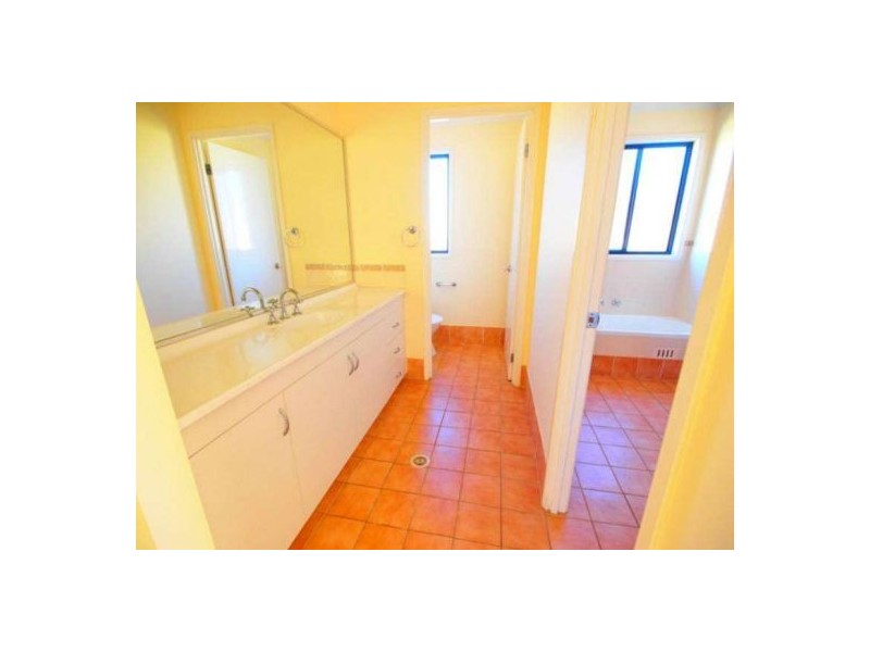 30 Lakewood Terrace, Glenmore Park NSW 2745