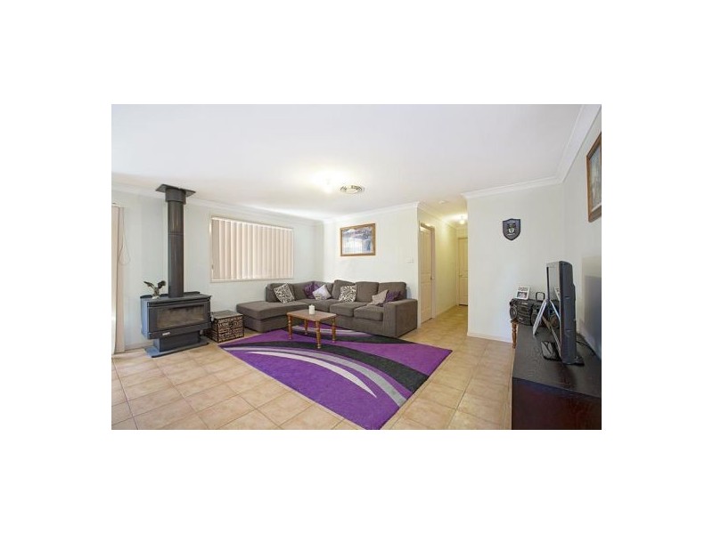 2 Vincent Road, Cranebrook NSW 2749