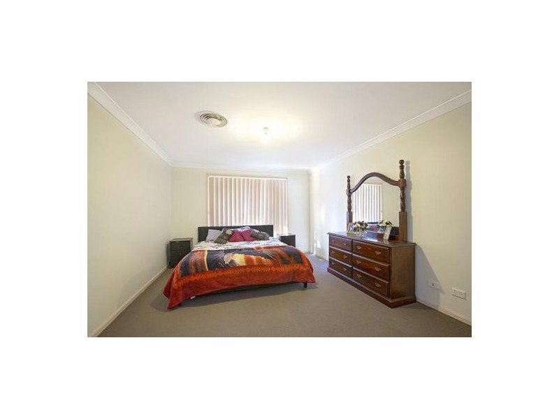 2 Vincent Road, Cranebrook NSW 2749