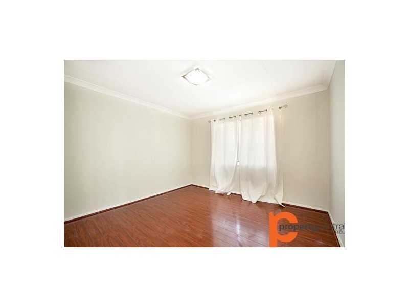 9 Dundee Street, Cambridge Park NSW 2747