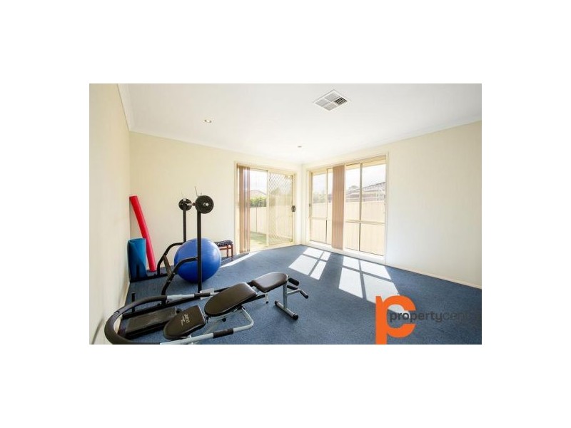 11 Cassar Crescent, Cranebrook NSW 2749