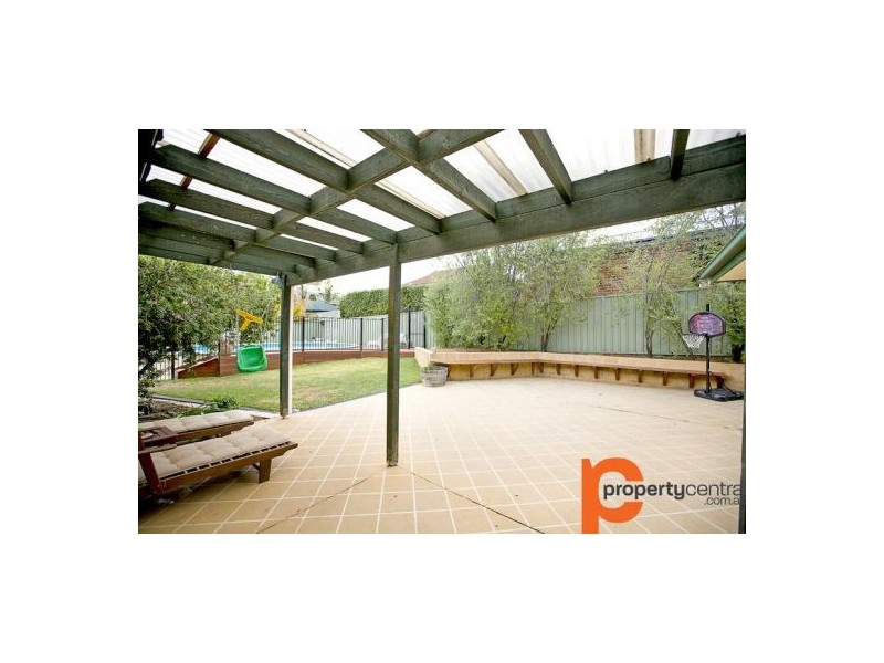 6 Sir John Jamison Circuit, Glenmore Park NSW 2745