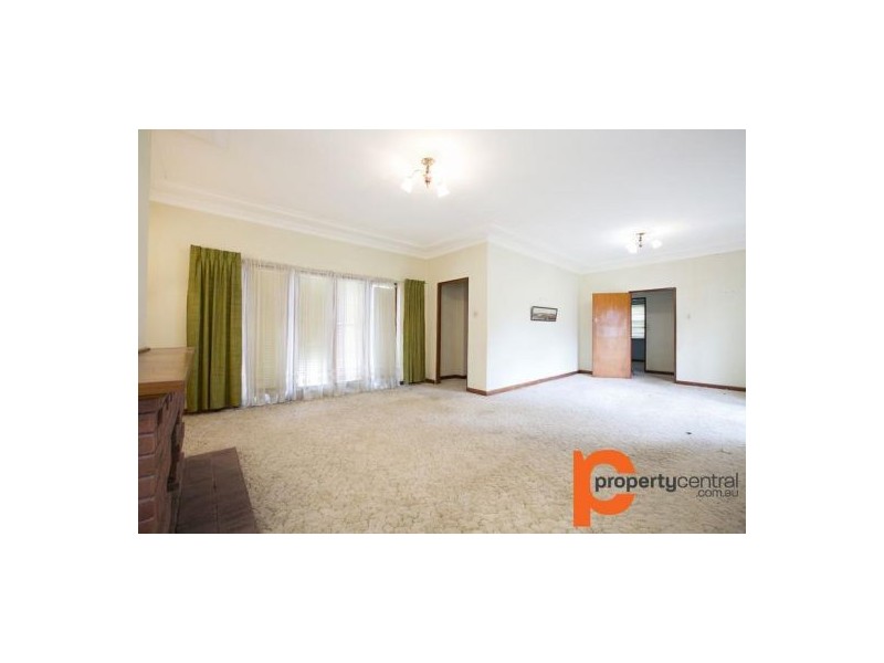 31 Ladbury Avenue, Penrith NSW 2750