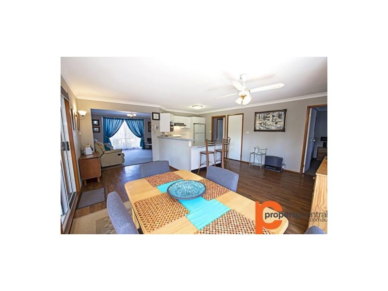 7 Lineata Place, Glenmore Park NSW 2745