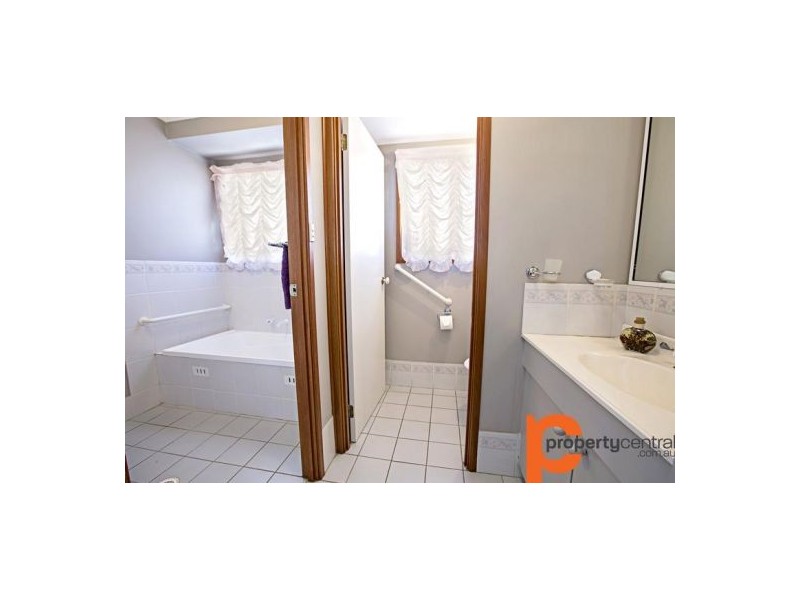 7 Lineata Place, Glenmore Park NSW 2745