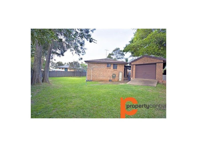 5 Scenic Circuit, Cranebrook NSW 2749